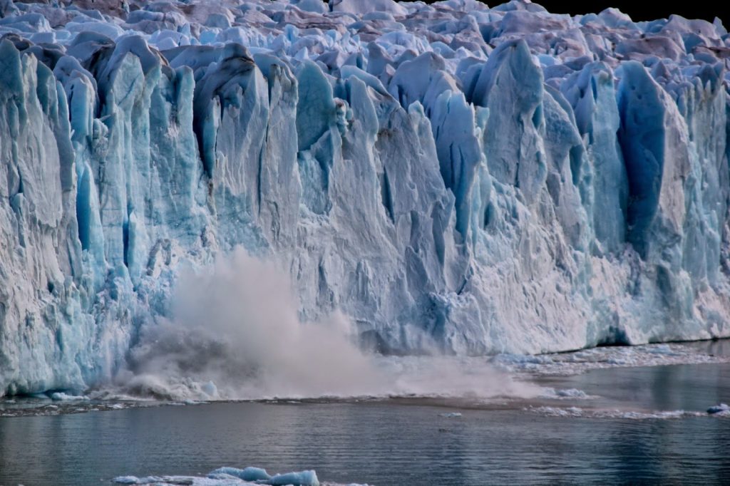 Perito Moreno, Travel Drift