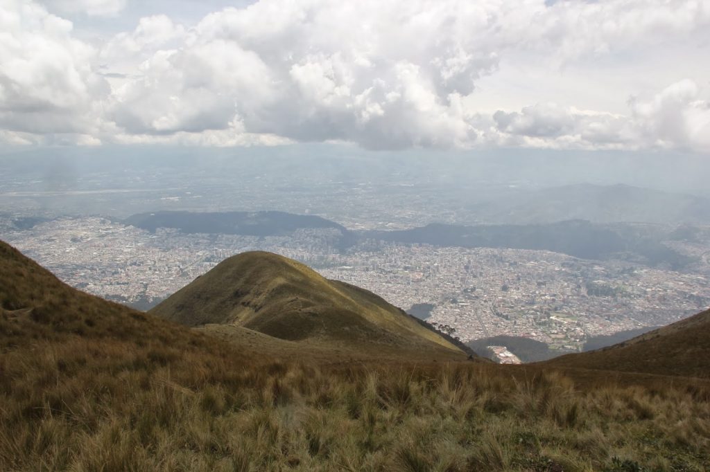Pichincha Vulkan, Ecuador, Travel Drift