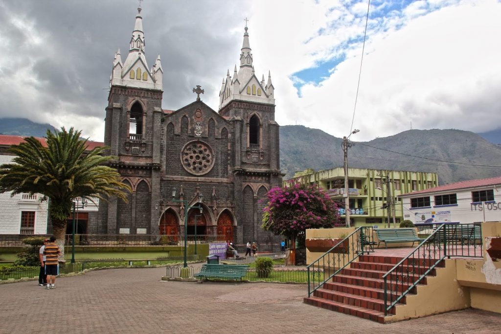 Banos, Ecuador, Travel Drift