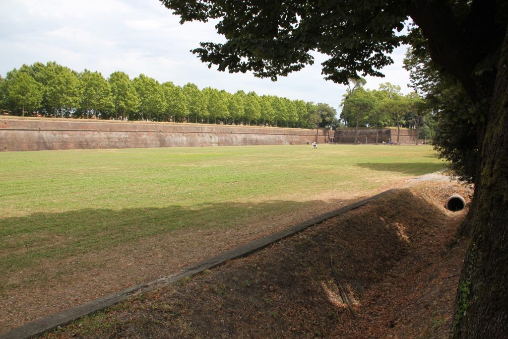 Lucca, Italy, Travel Drift