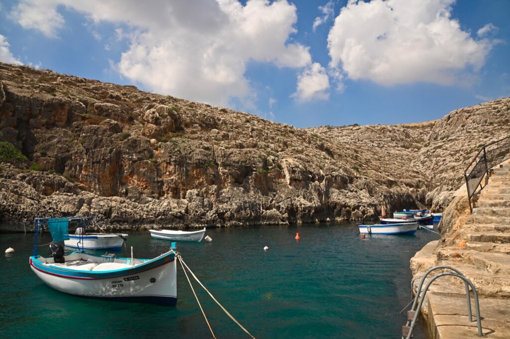 Malta, Travel Drift